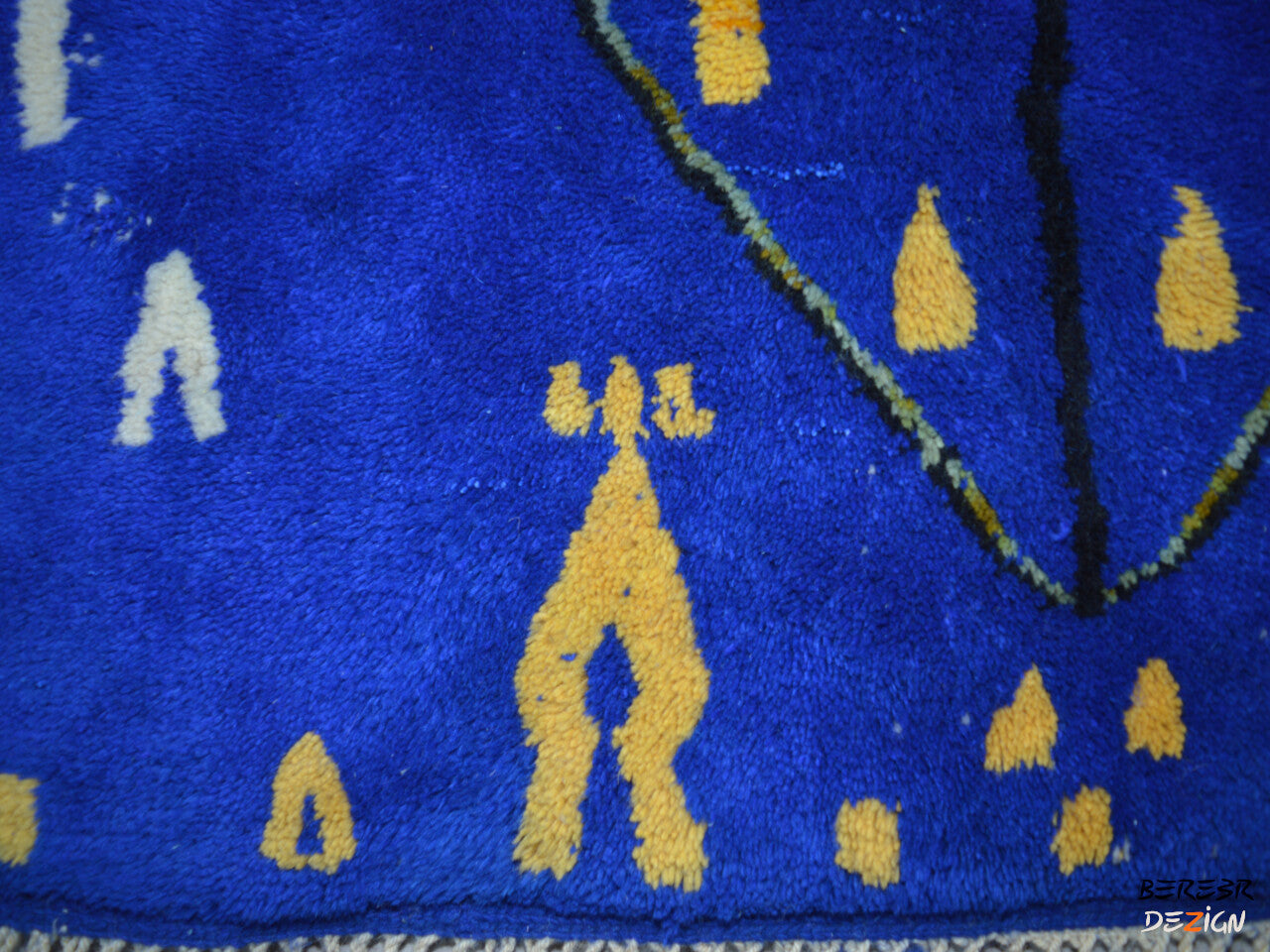 Stunning Blue Moroccan Berber rug_A1002 BerberDezign