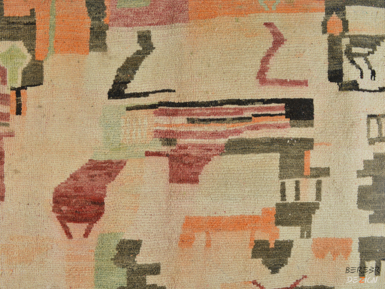 Abstract Moroccan Boujad Carpet_A1027 BerberDezign