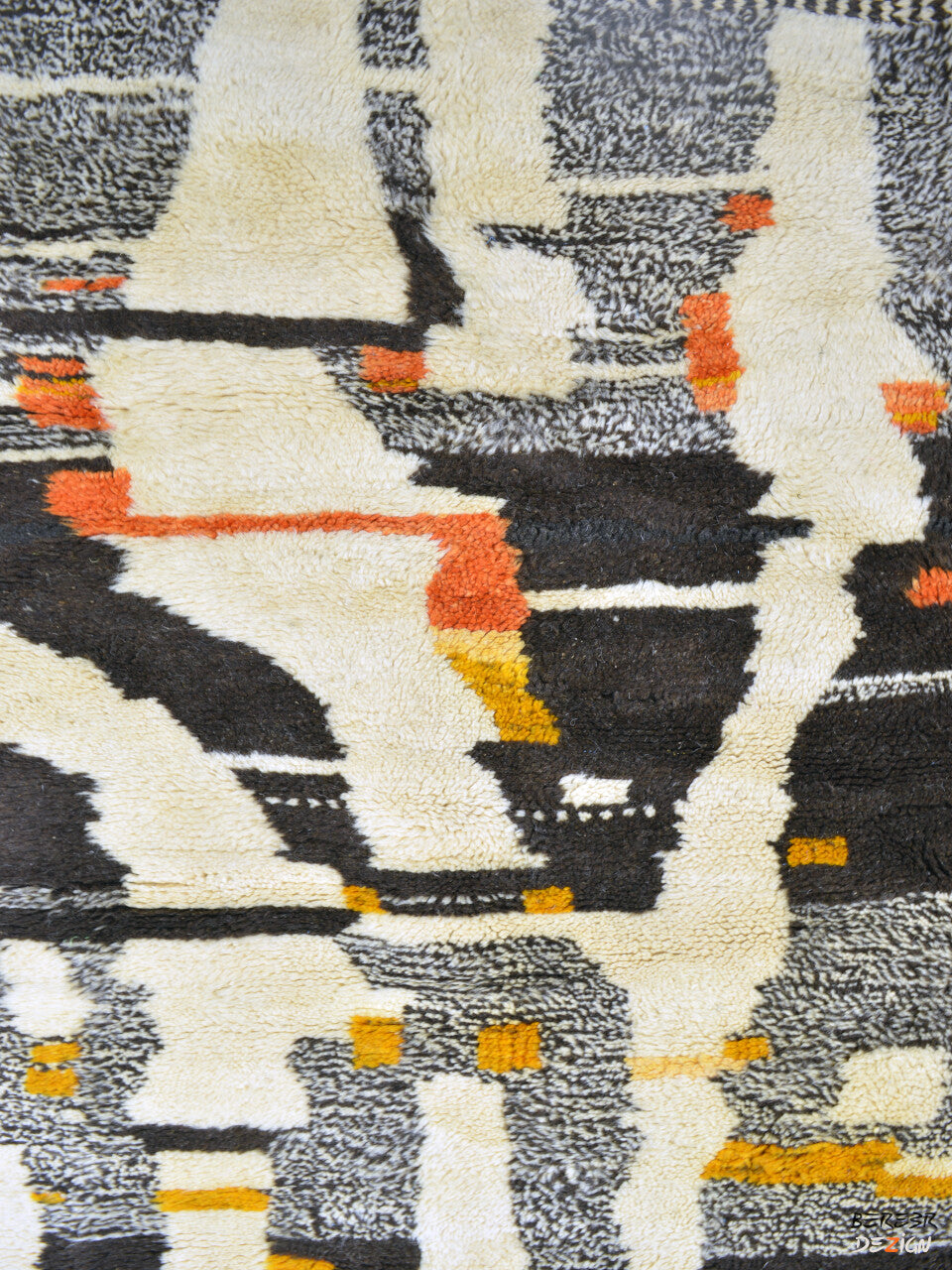Abstract Beni Ourain Berber Carpet_A1008 BerberDezign