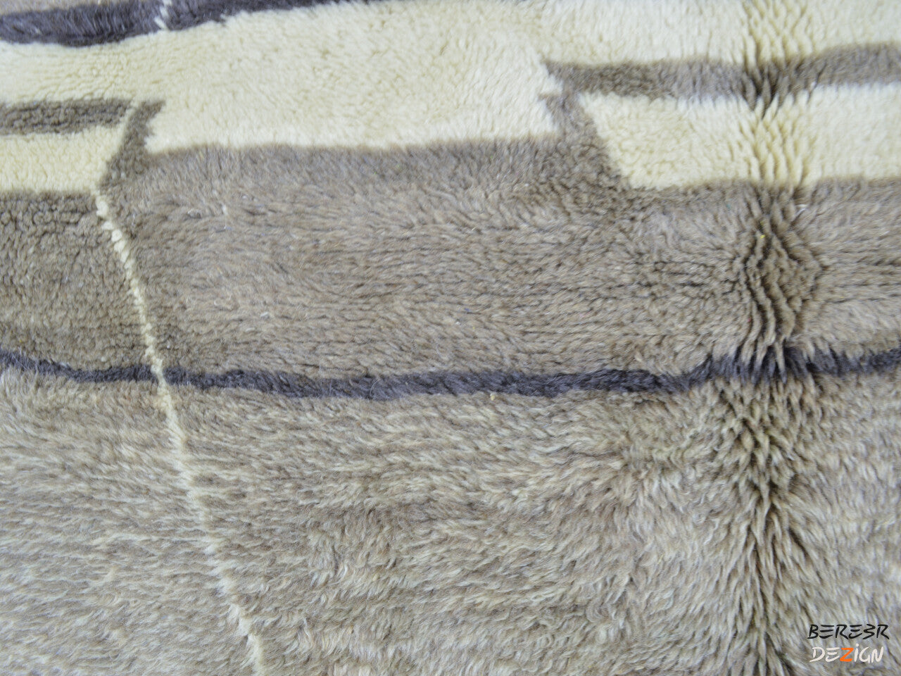 Grey Moroccan berber Rug_A1021 BerberDezign