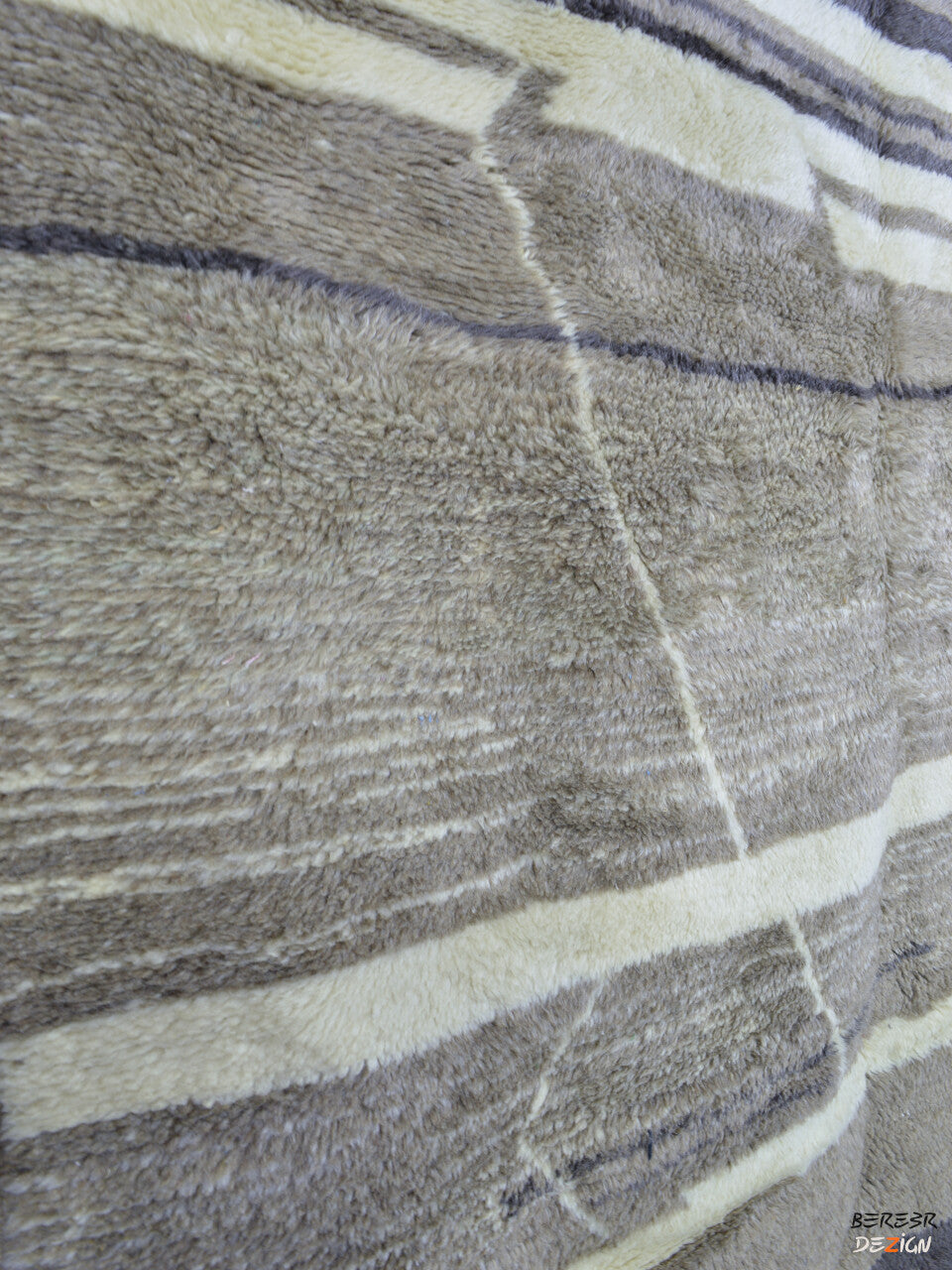 Grey Moroccan berber Rug_A1021 BerberDezign
