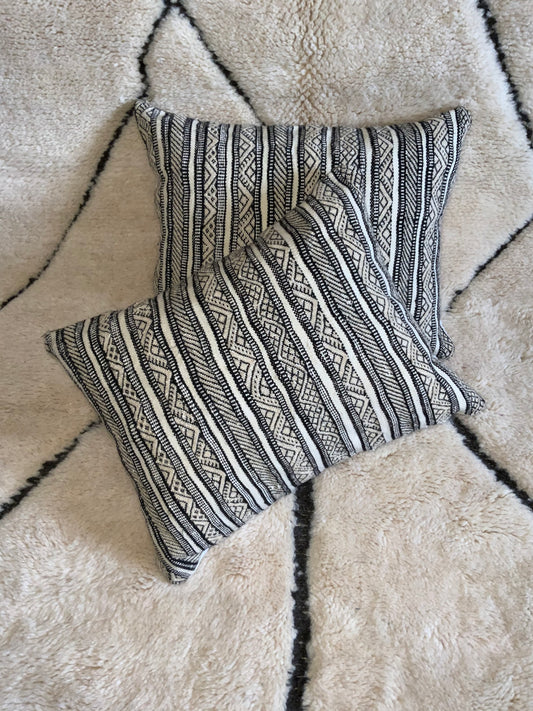 Set_of Two_Grey_berber cushion_C1005 BerberDezign