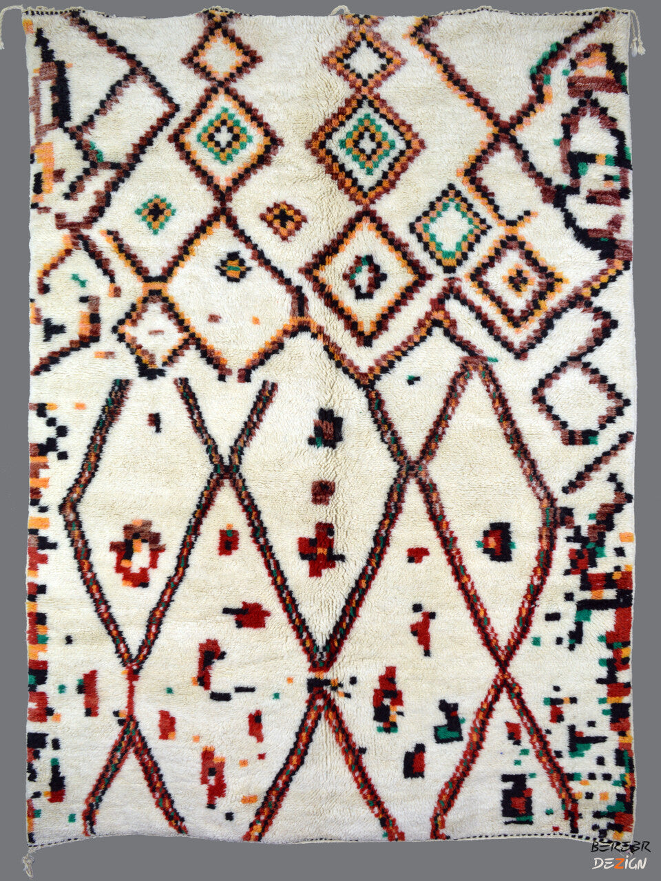 White Berber Rug with Colorful Pattern_A1004 BerberDezign