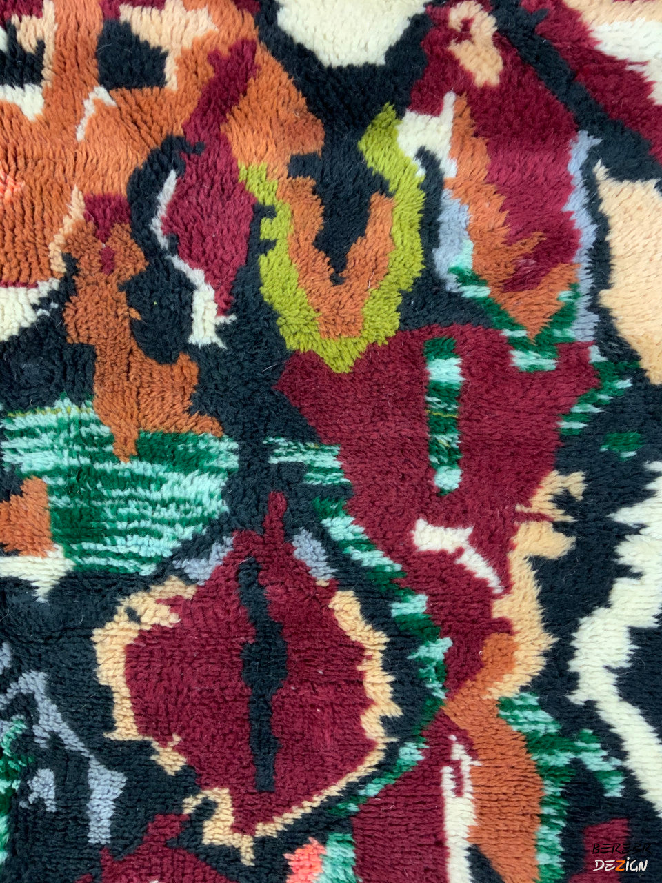 Colorful Middle Atlas Berber Carpet_A1007 BerberDezign