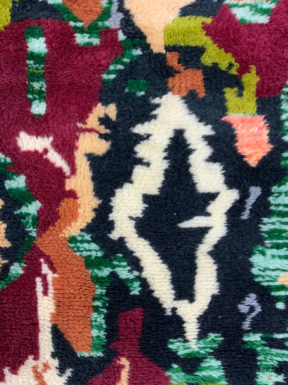 Colorful Middle Atlas Berber Carpet_A1007 BerberDezign