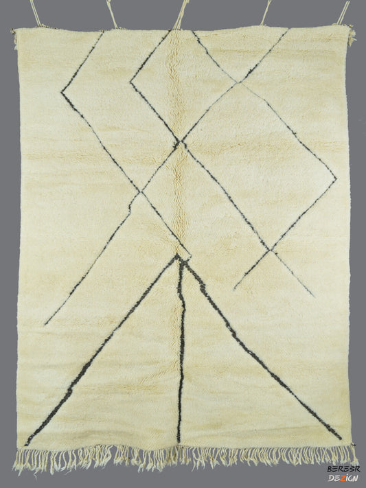 white Beni Ourain  Moroccan Berber Carpet_A1018 BerberDezign